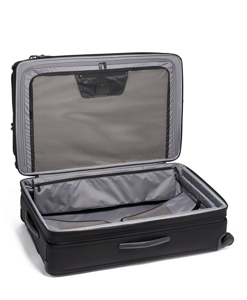 Tumi Alpha 3 Worldwide Trip Expandable 4 Wheeled Packing Case 117168-1041