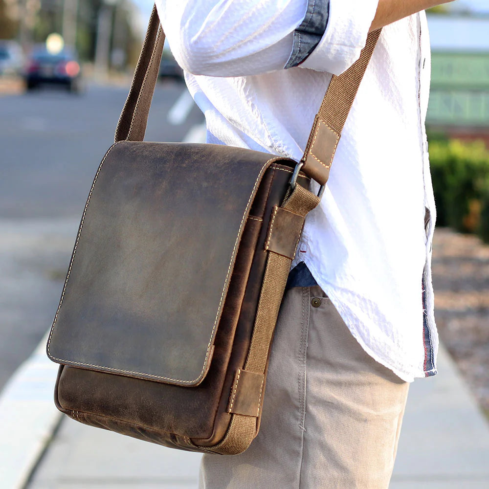 よしのすけ Jack Georges Arizona Crossbody Messeger Bag in Distressed Leather A454