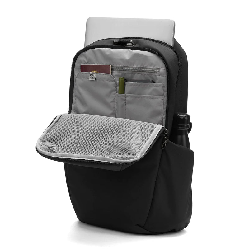 Pacsafe® V 24L Active Anti-Theft Backpack 60301 Pacsafe® V 24L Active Anti-Theft Backpack 60301