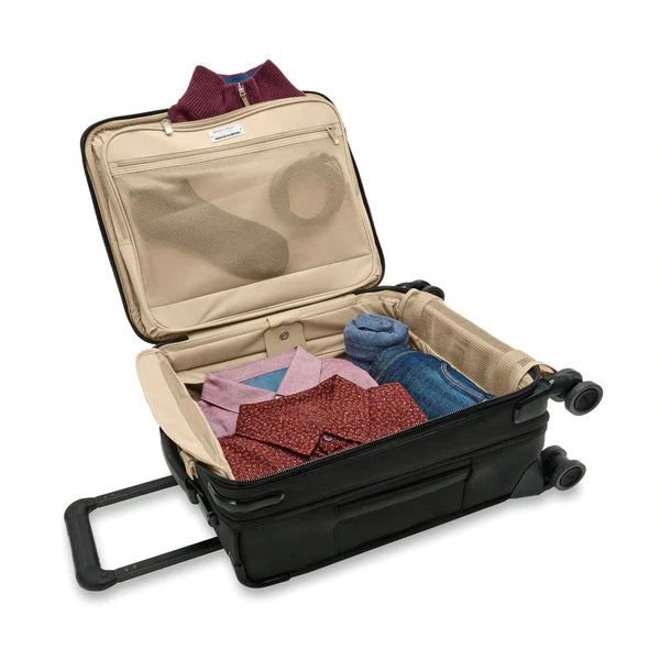 Briggs & Riley Baseline, BLU119CXSP-4 COMPACT CARRY-ON SPINNER