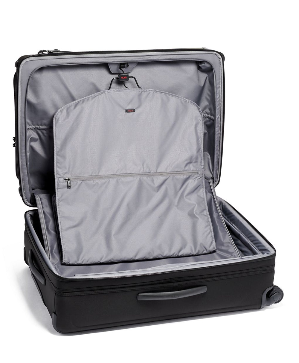 Tumi Alpha 3 Extended Trip Expandable 4-Wheel Packing Case Spinner 117